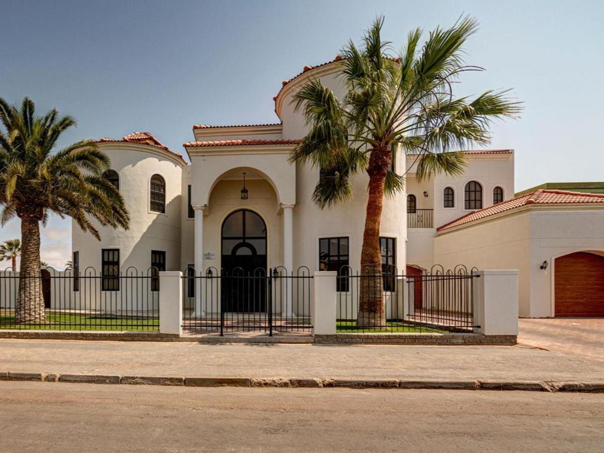 Lagoon Suites Guesthouse Cc Walvis Bay Exteriér fotografie